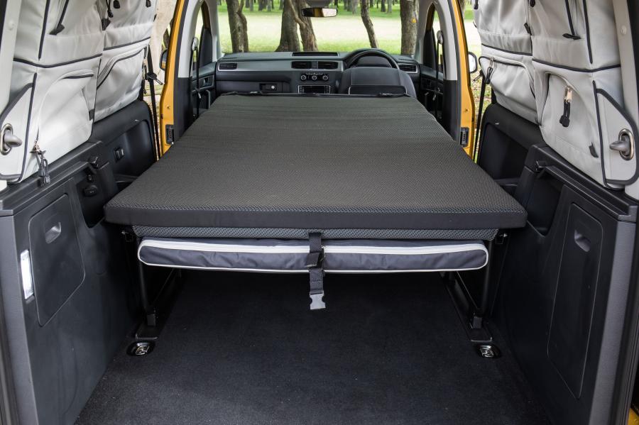 Багажник Volkswagen Caddy Beach Maxi 2019 года  (AU) (фото 32 из 34)